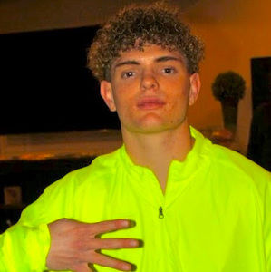 Meet your Posher, Carson